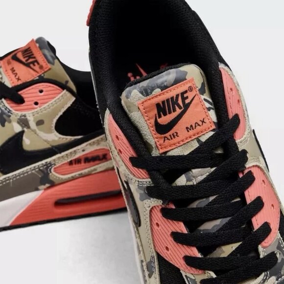 Nike Air Max 90 Premium \